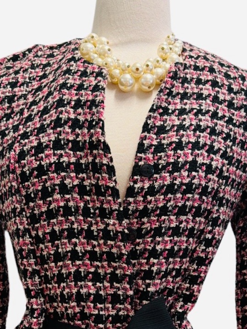 STUDIO COLLECTION-Pink & Black Houndstooth blazer - Picture 4 of 9